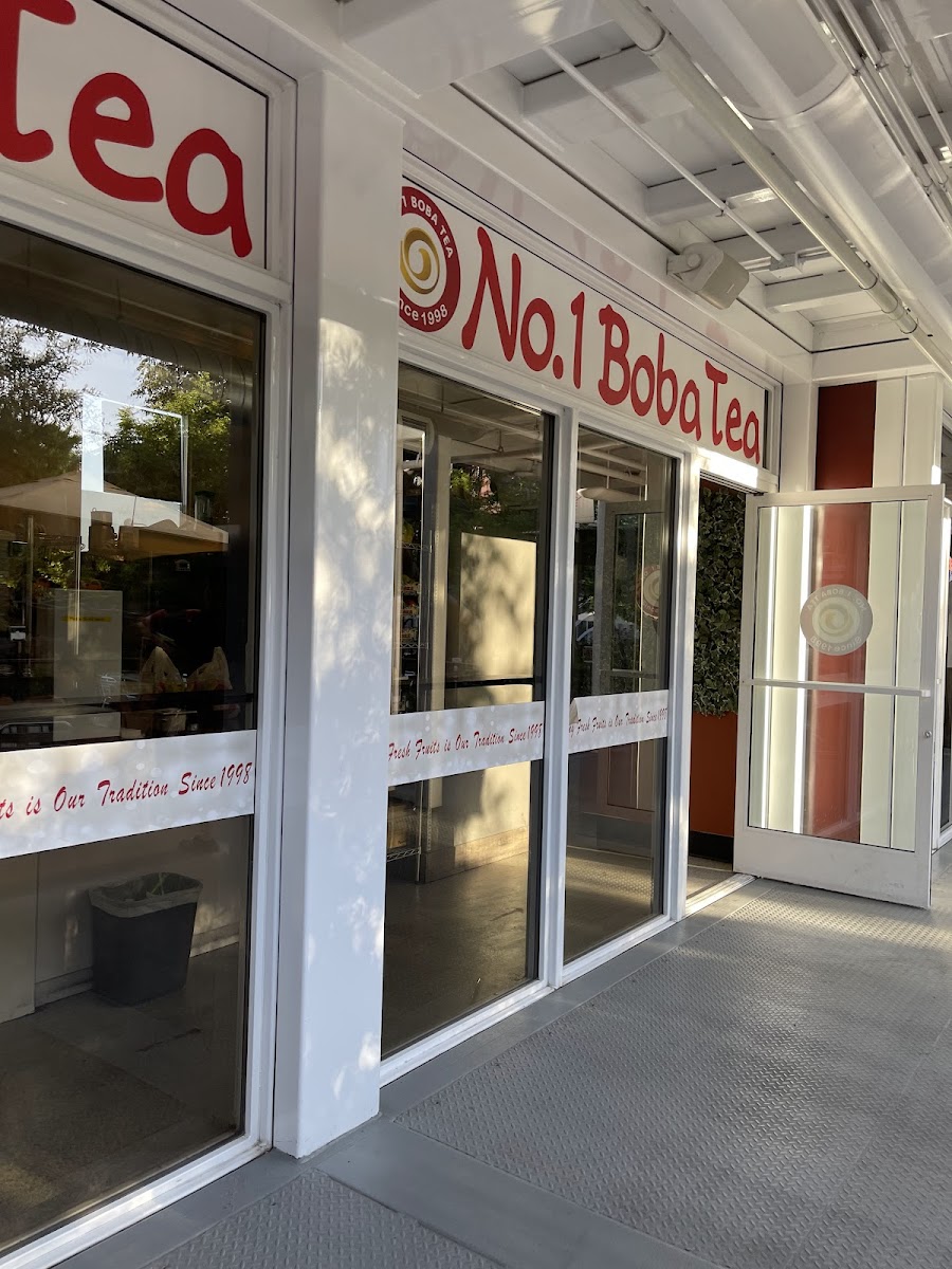 No. 1 Boba Tea Container Park